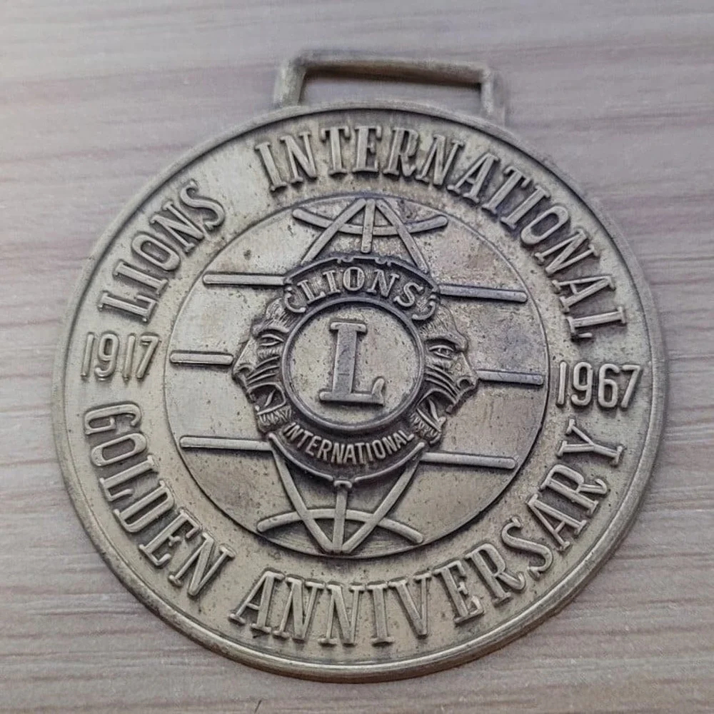 Lions International Golden Anniversary 1917-1967 Club Ribbon Medallion Pin Colle